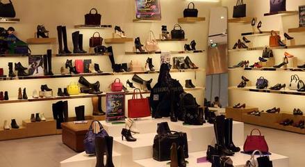 服裝細分產業的轉型變革之路 以鞋帽零售為例